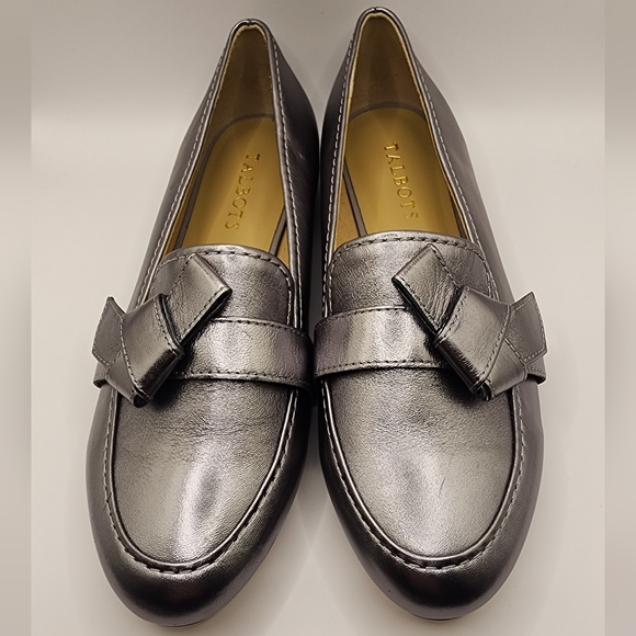 Talbots Ryan Knot Gunmetal Silver Flats Loafers size 9.5 NWOB leater upper - Picture 5 of 11